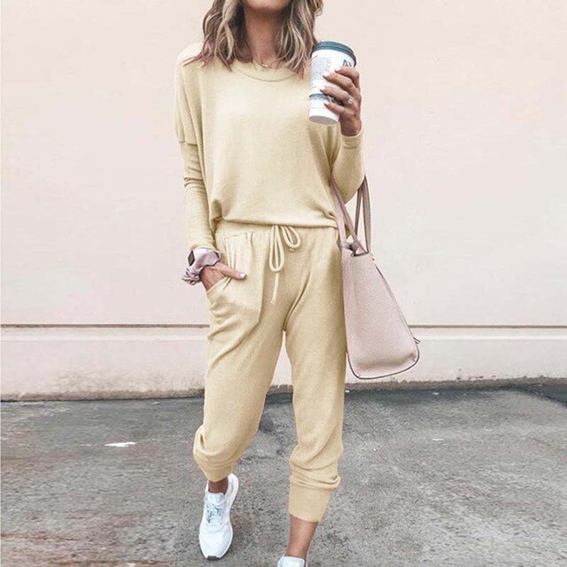 Women's Matching Lounge Set | Crew Neck Long Sleeve Knit Tapered