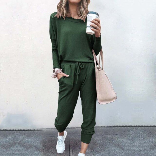 Women's Matching Lounge Set | Crew Neck Long Sleeve Knit Tapered