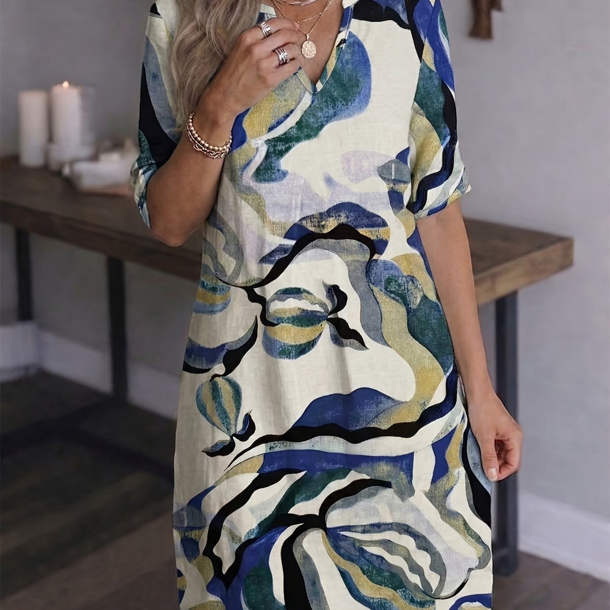Women's Shift Dress | V-Neck Short Sleeve Printed