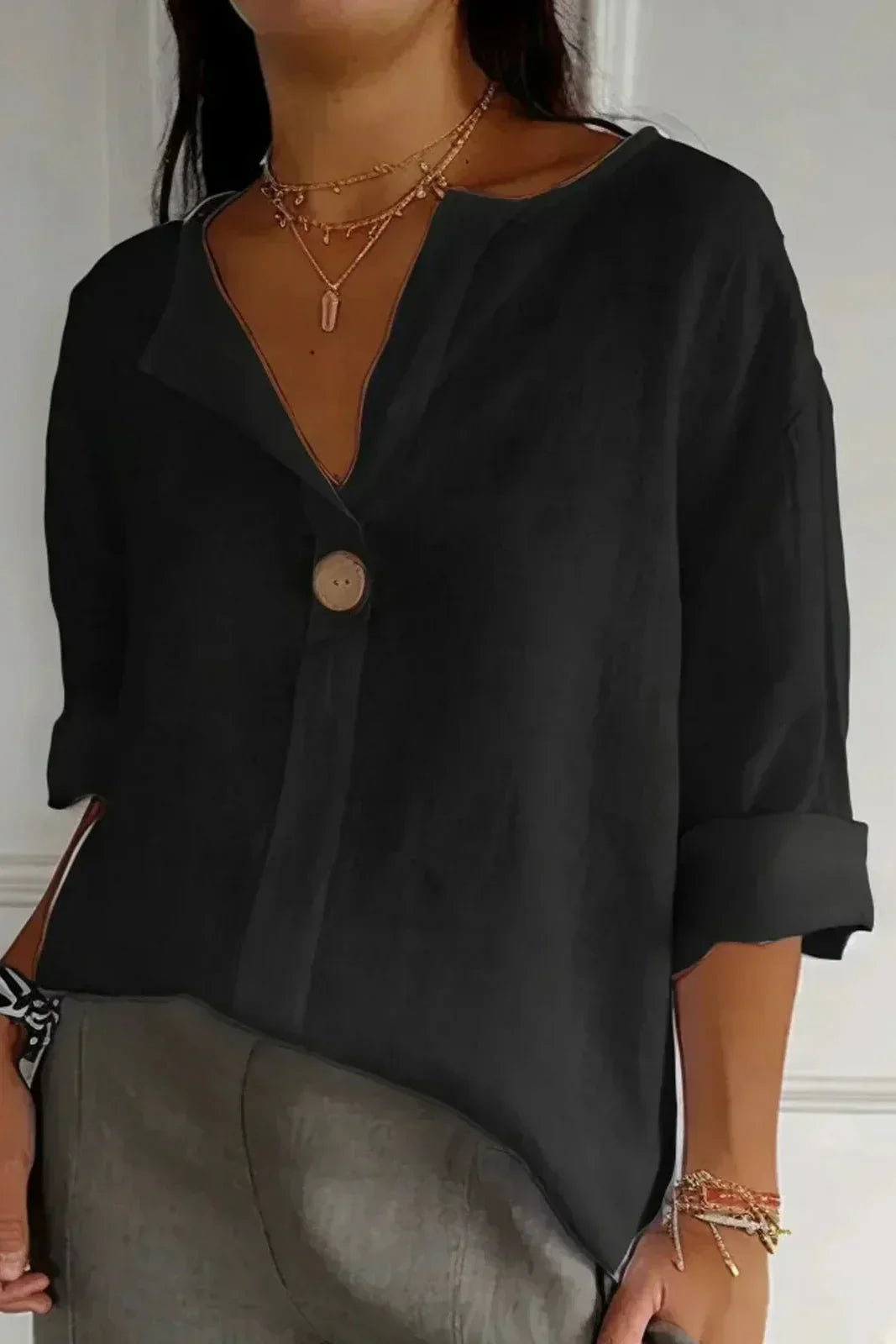 Women's Linen Top | V-Neck Button Closure Three-Quarter Sleeve