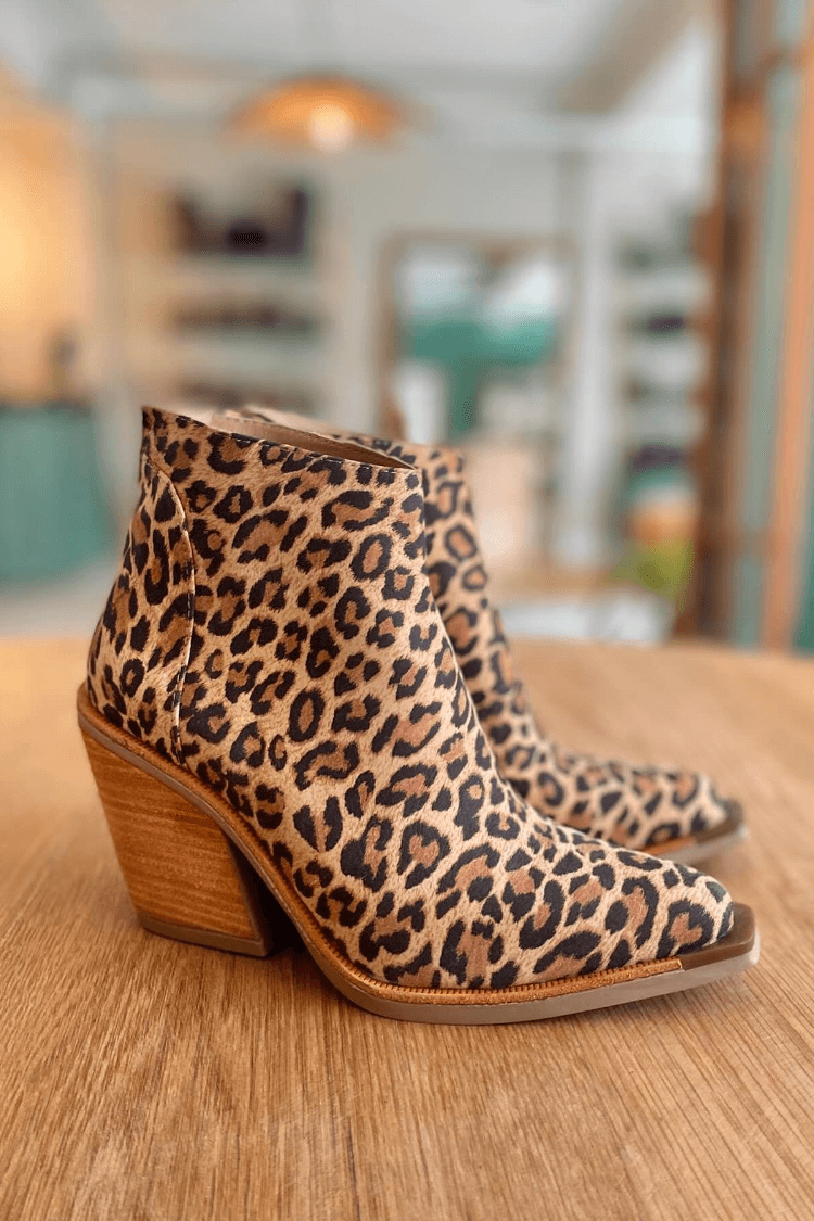 Women's Cowboy Boots | Pointed Toe Leopard Print Block Heel