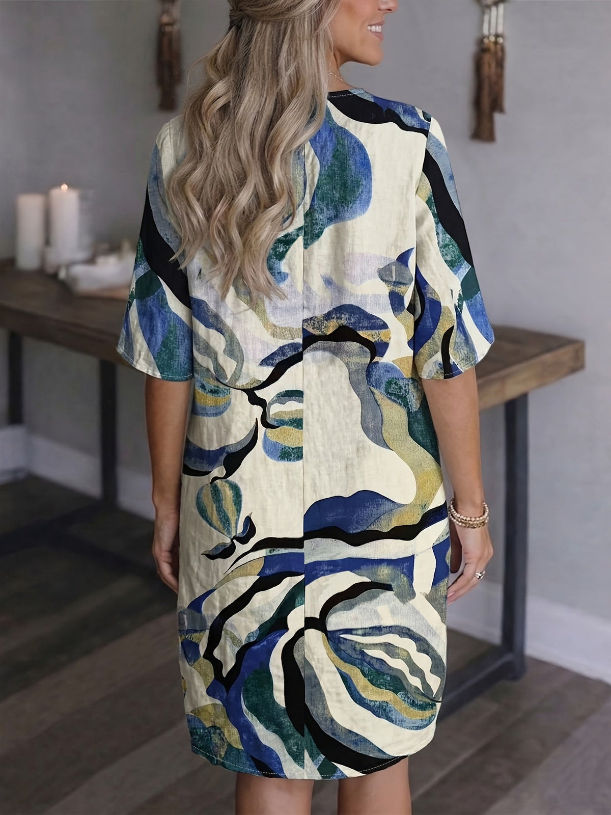 Women's Shift Dress | V-Neck Short Sleeve Printed