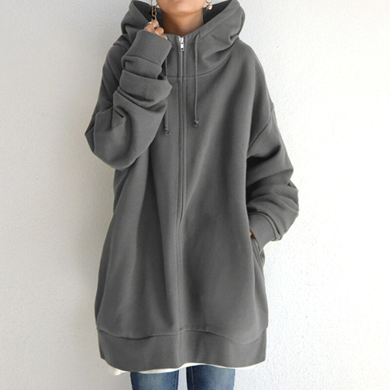 Women's cozy oversized hoodie, perfect for ultimate winter comfort & loungewear. Warm hooded sweatshirt, casual style.