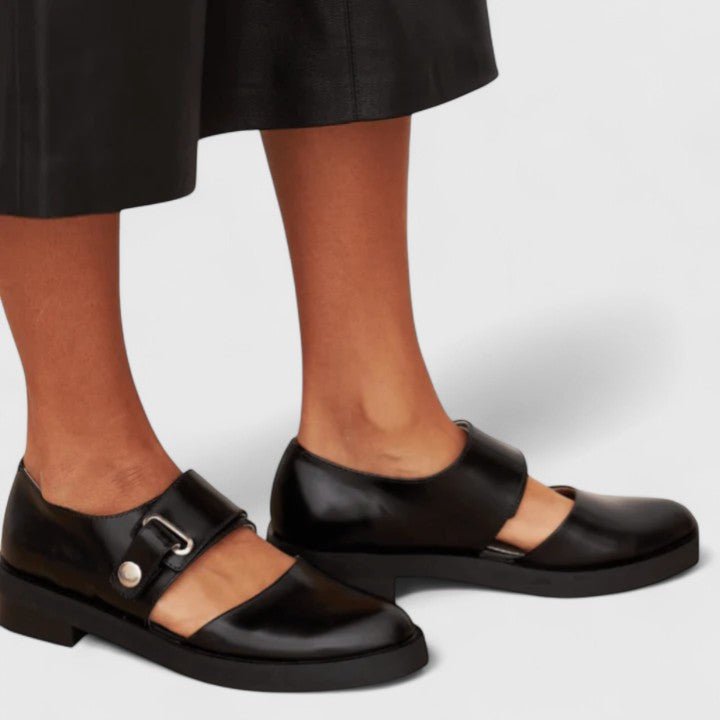 Clara | Classic Chunky Sole Leather Mary Jane Shoes 1