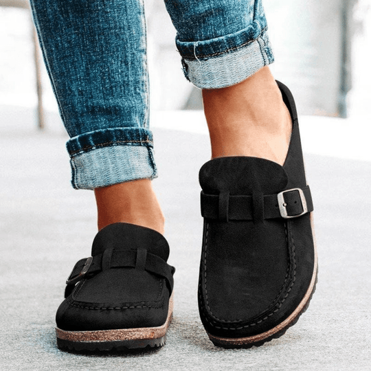 Everyday women's slip-on flats; ergonomic clogs with a supportive cork sole for ultimate comfort.