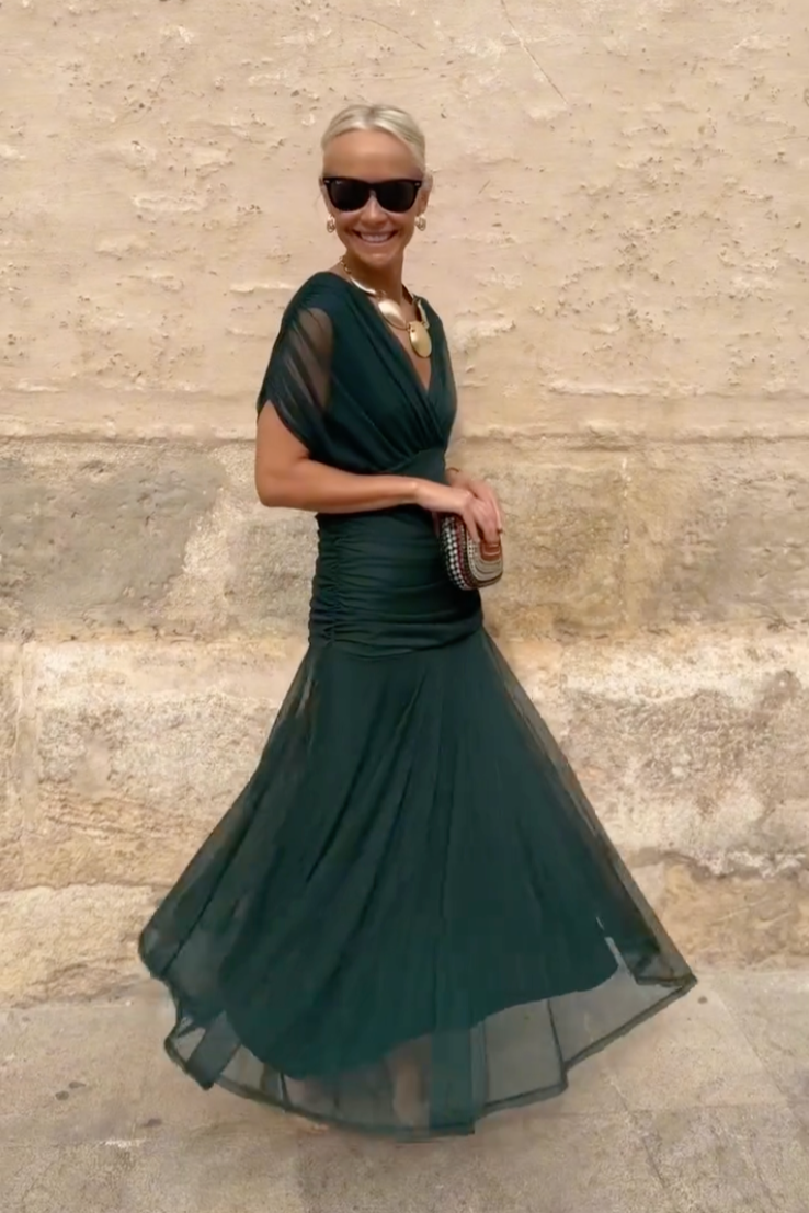 Women's Green Bridesmaid Dress | V-Neck Maxi Pleated Waist Short Sleeve