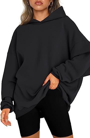 Everyday women's oversized hoodie, essential for casual comfort & laid-back style.