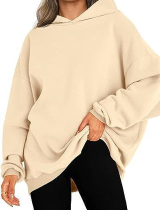 Versatile women's oversized hoodie, great for fall, winter, and casual comfort.
