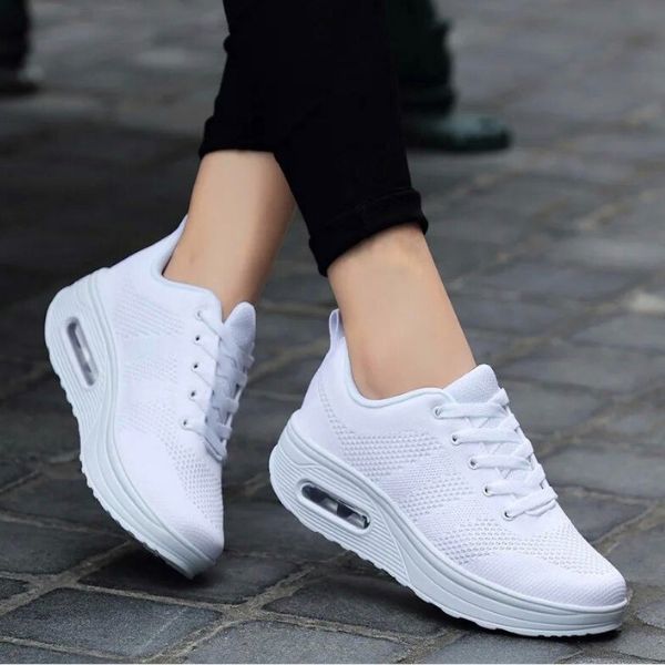 Women's Sneakers | Lace-Up Mesh Knit Air Cushion Sole