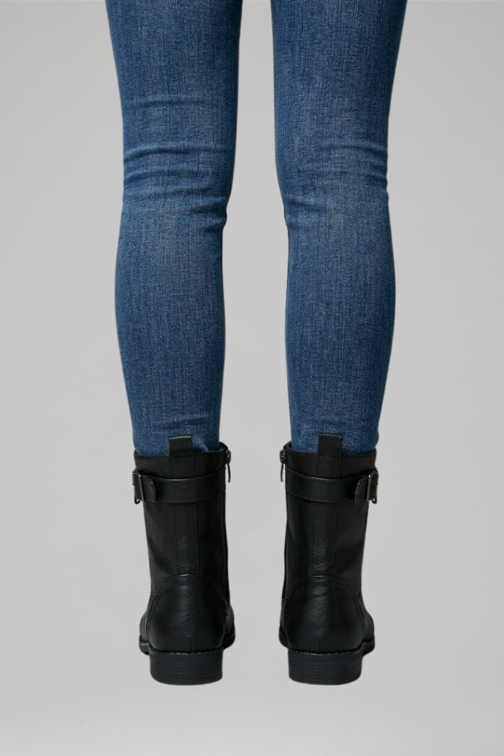 Women's Fur Boots | Lace-Up Rounded Toe Flat Heel Leather