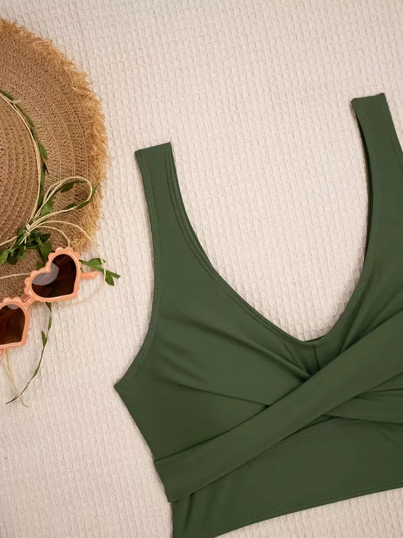 Bikini met criss-cross top
