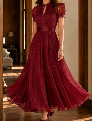 Theodora-Mae Keyhole Maxi Dress - Red