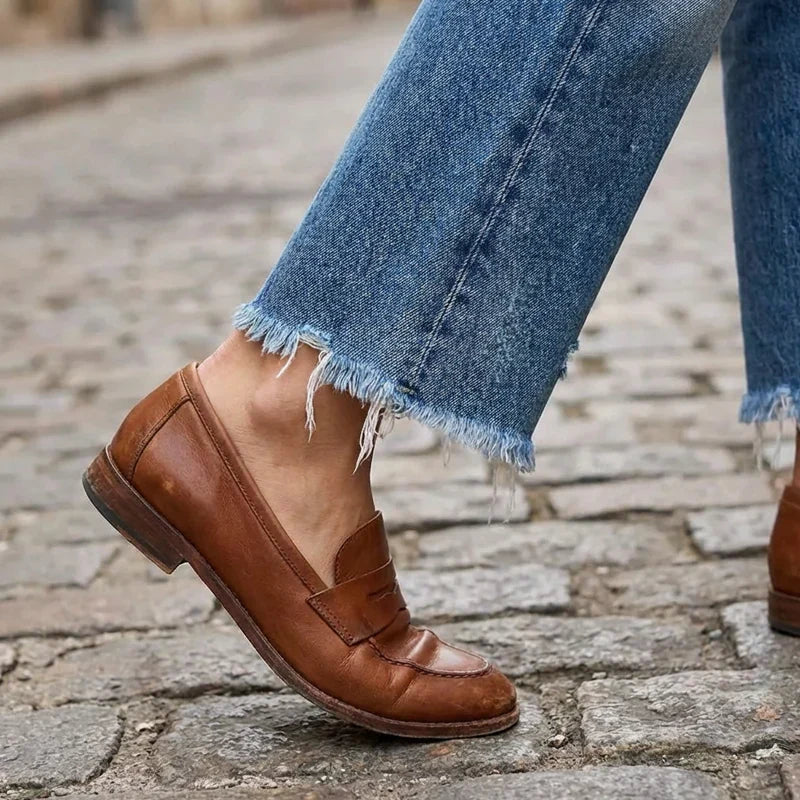 Women's Straight Leg Jeans | Cropped Ankle Distressed Denim