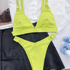 Vera | Unieke & trendy bikini in de kleur Zwart voor dames in Beach stijl ideaal voor de zomer.