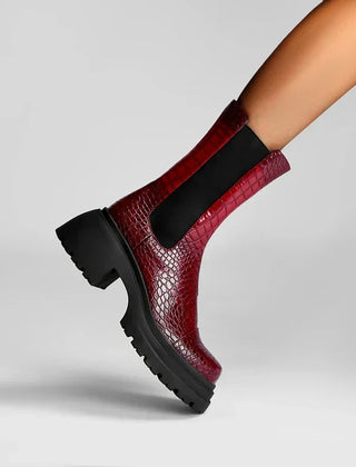Verenaienne | Women's Pull-On Ankle Boot With Lug Sole — Wine Red